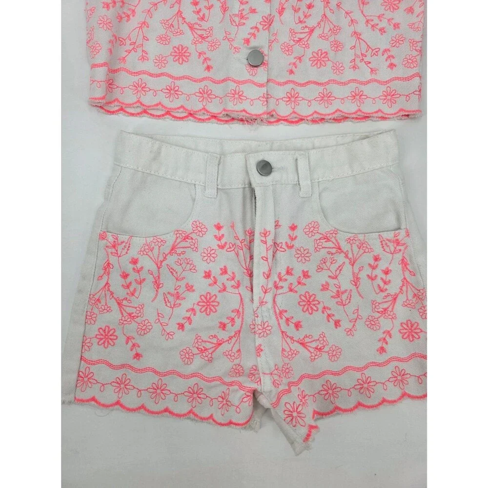 Sara Sara White Matching Short/Vest Set With Orange Embroidery Size 10